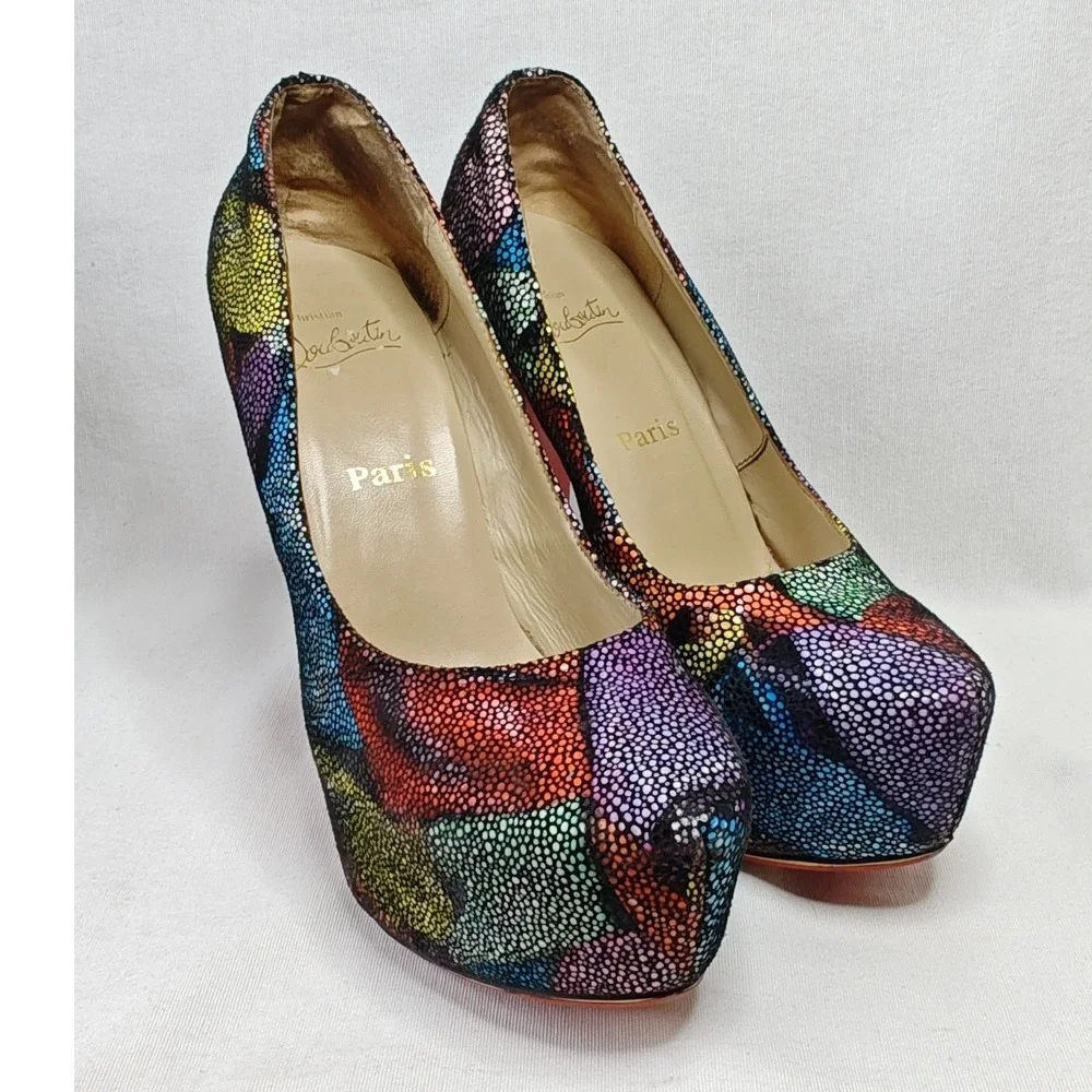 Christian Louboutin Daffodile Pumps 40 Pebble Texture Platform Leather Heels Red